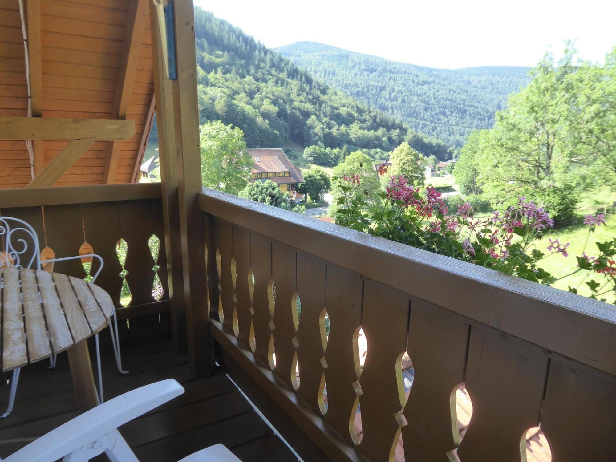 Apartment In Brandenberg With Terrace Todtnau Exterior foto